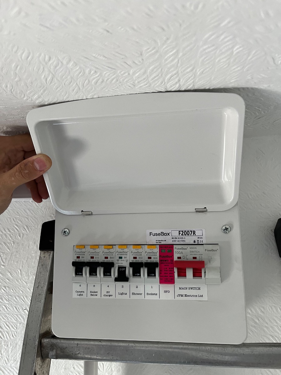 Electrician: Image 1